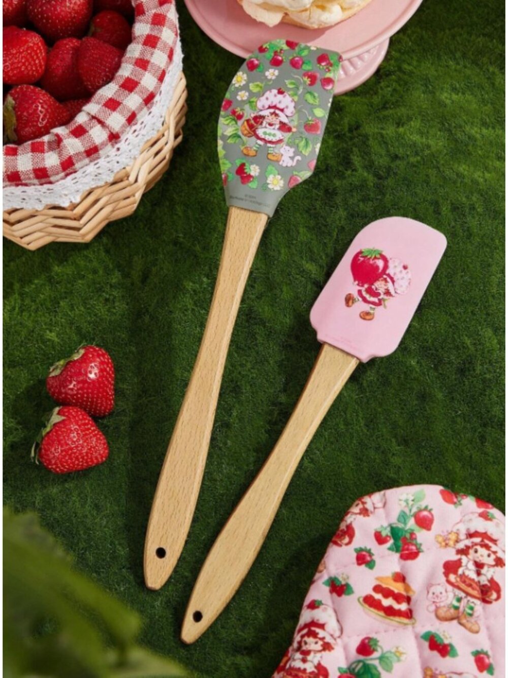 Strawberry Shortcake 2‑Pc Silicone Spatula Set Cute Cartoon Strawberry Print